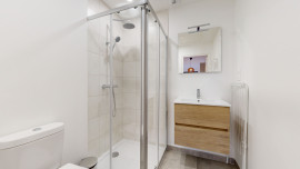 
                                                                                        Colocation
                                                                                         TY POQ 4