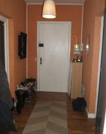 
                                                                                        Location
                                                                                         Type 3 traversant rue Nationale Tours