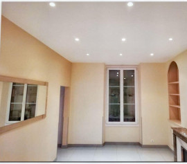 
                                                                                        Location
                                                                                         Un bel appartement de 100 m² à 100 m de la Seine