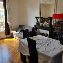 Location
un cocon parfait à Montrouge, à quelques minutes du centre de Paris (loyer tout inclus)