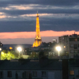 Location
un cocon parfait à Montrouge, à quelques minutes du centre de Paris (loyer tout inclus)