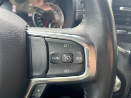 
                                                                                        Utilitaire
                                                                                         Utilitaire - Dodge Ram 1500 CREW CAB 5.7 V8 LARAMIE SPORT PACK BLACK GPL - 79970€
