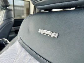 
                                                                                        Utilitaire
                                                                                         Utilitaire - Ford F150 LIMITED SUPERCREW POWERBOOST HYBRIDE - 109970€