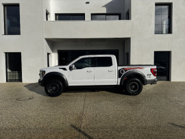 
                                                                                        Utilitaire
                                                                                         Utilitaire - Ford F150 RAPTOR 3.5 V6 SUPERCREW - 109970€