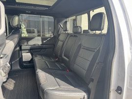 
                                                                                        Utilitaire
                                                                                         Utilitaire - Ford F150 RAPTOR 3.5 V6 SUPERCREW - 109970€