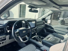 
                                                                                        Utilitaire
                                                                                         Utilitaire Pick-up - Ford F150 LIMITED SUPERCREW POWERBOOST HYBRIDE - 109970€