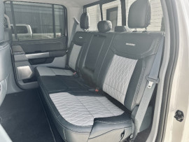 
                                                                                        Utilitaire
                                                                                         Utilitaire Pick-up - Ford F150 LIMITED SUPERCREW POWERBOOST HYBRIDE - 99970€