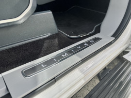
                                                                                        Utilitaire
                                                                                         Utilitaire Pick-up - Ford F150 LIMITED SUPERCREW POWERBOOST HYBRIDE - 99970€