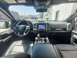 
                                                                                        Utilitaire
                                                                                         Utilitaire Pick-up - Ford F150 RAPTOR 3.5 V6 SUPERCREW - 74970€