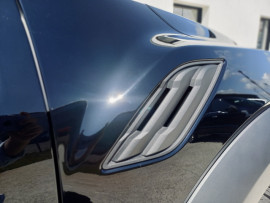 
                                                                                        Utilitaire
                                                                                         Utilitaire Pick-up - Ford F150 RAPTOR 3.5 V6 SUPERCREW - 74970€