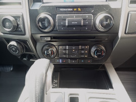 
                                                                                        Utilitaire
                                                                                         Utilitaire Pick-up - Ford F150 RAPTOR 3.5 V6 SUPERCREW - 74970€