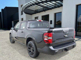 
                                                                                        Utilitaire
                                                                                         Utilitaire Pick-up - Ford Maverick SUPERCREW LARIAT 2.5L HYB - 69970€