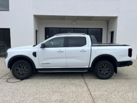 
                                                                                        Utilitaire
                                                                                         Utilitaire Pick-up - Ford Ranger WILDTRAK DOUBLE CABINE 2.0 ECOBLUE 205 CH DIESEL BVA 10 - 52970€