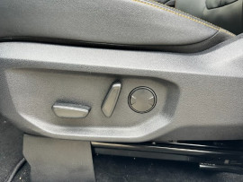 
                                                                                        Utilitaire
                                                                                         Utilitaire Pick-up - Ford Ranger WILDTRAK DOUBLE CABINE 2.0 ECOBLUE 205 CH DIESEL BVA 10 - 52970€