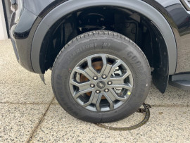 
                                                                                        Utilitaire
                                                                                         Utilitaire Pick-up - Ford Ranger WILDTRAK DOUBLE CABINE 2.0 ECOBLUE 205 CH DIESEL BVA 10 - 60970€