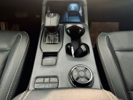 
                                                                                        Utilitaire
                                                                                         Utilitaire Pick-up - Ford Ranger WILDTRAK DOUBLE CABINE 3.0L V6 240CH - 66970€