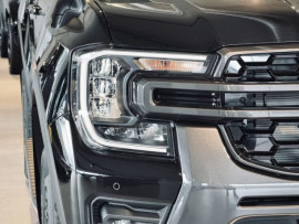 
                                                                                        Utilitaire
                                                                                         Utilitaire Pick-up - Ford Ranger WILDTRAK DOUBLE CABINE 3.0L V6 240CH - 66970€