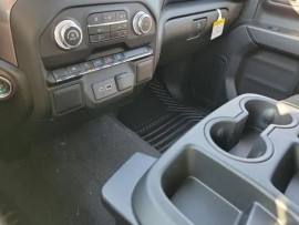 
                                                                                        Utilitaire
                                                                                         Utilitaire Pick-up - Gmc Sierra 1500 PRO 2026 FLEXFUEL E85 5.3L V8 - 89970€