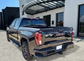 
                                                                                        Utilitaire
                                                                                         Utilitaire Pick-up - Gmc Sierra 1500 PRO 2026 FLEXFUEL E85 5.3L V8 - 89970€