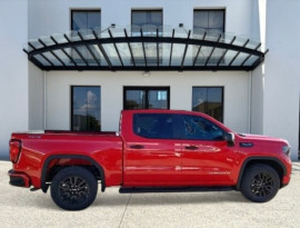 
                                                                                        Utilitaire
                                                                                         Utilitaire Pick-up - Gmc Sierra 1500 PRO 2026 FLEXFUEL E85 5.3L V8 - 89970€