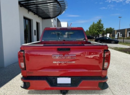 
                                                                                        Utilitaire
                                                                                         Utilitaire Pick-up - Gmc Sierra 1500 PRO 2026 FLEXFUEL E85 5.3L V8 - 89970€