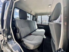 
                                                                                        Utilitaire
                                                                                         Utilitaire Pick-up - Toyota Grj79 DC LX DOUBLE CABINE V6 4.0L - 104970€