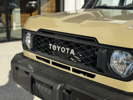 
                                                                                        Utilitaire
                                                                                         Utilitaire Pick-up - Toyota Grj79 DC LX DOUBLE CABINE V6 4.0L - 104970€