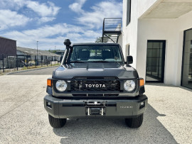 
                                                                                        Utilitaire
                                                                                         Utilitaire Pick-up - Toyota Grj79 DC LX DOUBLE CABINE V6 4.0L - 94970€