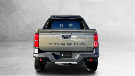 
                                                                                        Utilitaire
                                                                                         Utilitaire Pick-up - Toyota Tacoma TRAILHUNTER 4X4 DOUBLE CAB HYBRIDE - 106970€