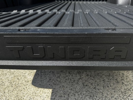 
                                                                                        Utilitaire
                                                                                         Utilitaire - Toyota Tundra SR5 3.4L V6 DOUBLE CABINE - 86970€