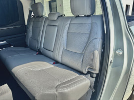 
                                                                                        Utilitaire
                                                                                         Utilitaire - Toyota Tundra SR5 3.4L V6 DOUBLE CABINE - 86970€