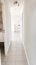 
                                                                                        Vente
                                                                                         Valence le Haut (et non Le Plan). T4 avec terrasse de 20 m2 sur le parc