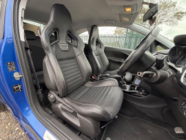 
                                                                                        Voiture
                                                                                         Vauxhall Corsa VXR