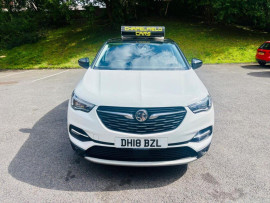 
                                                                                        Voiture
                                                                                         Vauxhall Grandland X 1.2 Turbo Elite Nav SUV 5dr Petrol Manual Euro 6 (s/s) (130 ps)
