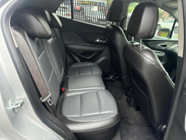 
                                                                                        Voiture
                                                                                         Vauxhall Mokka 1.4i Turbo SE SUV 5dr Petrol Auto 2WD Euro 6 (140 ps)