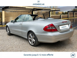 Voiture
Véhicule Mercedes Classe CLK