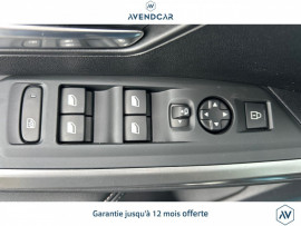 
                                                                                        Voiture
                                                                                         Véhicule Peugeot 3008