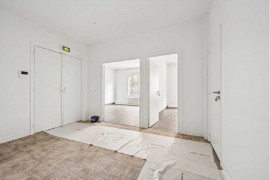 Vente
Vente Bureaux Paris 75007