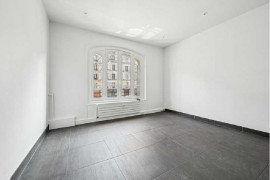 Vente
Vente Bureaux Paris 75007