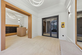 
                                                                                        Vente
                                                                                         Vente Bureaux Paris 75007