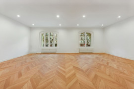 
                                                                                        Vente
                                                                                         Vente Bureaux Paris 75007