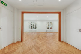 
                                                                                        Vente
                                                                                         Vente Bureaux Paris 75007