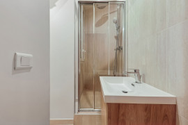 
                                                                                        Vente
                                                                                         Vente Bureaux Paris 75007