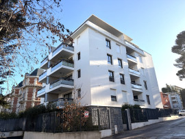 
                                                                                        Vente
                                                                                         Vente T3 Gaston Berger