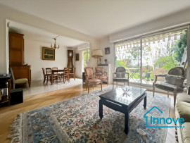 
                                                                                        Vente
                                                                                         VERSAILLES Glatigny - rez de jardin -3 ch- 87 m²