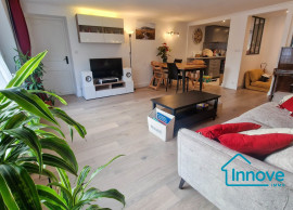 
                                                                                        Vente
                                                                                         Versailles Montbauron 4 pièces