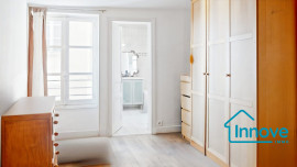 
                                                                                        Vente
                                                                                         Versailles rue de la Paroisse 3 pièces