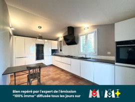 
                                                                                        Vente
                                                                                         Villa 196 m2 avec piscine - La Valette du Var