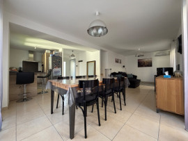 
                                                                                        Vente
                                                                                         Villa 3faces avec terrain