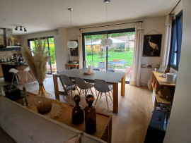 Location
Villa 4 chambres Marly le Roi (loyer tout inclus)